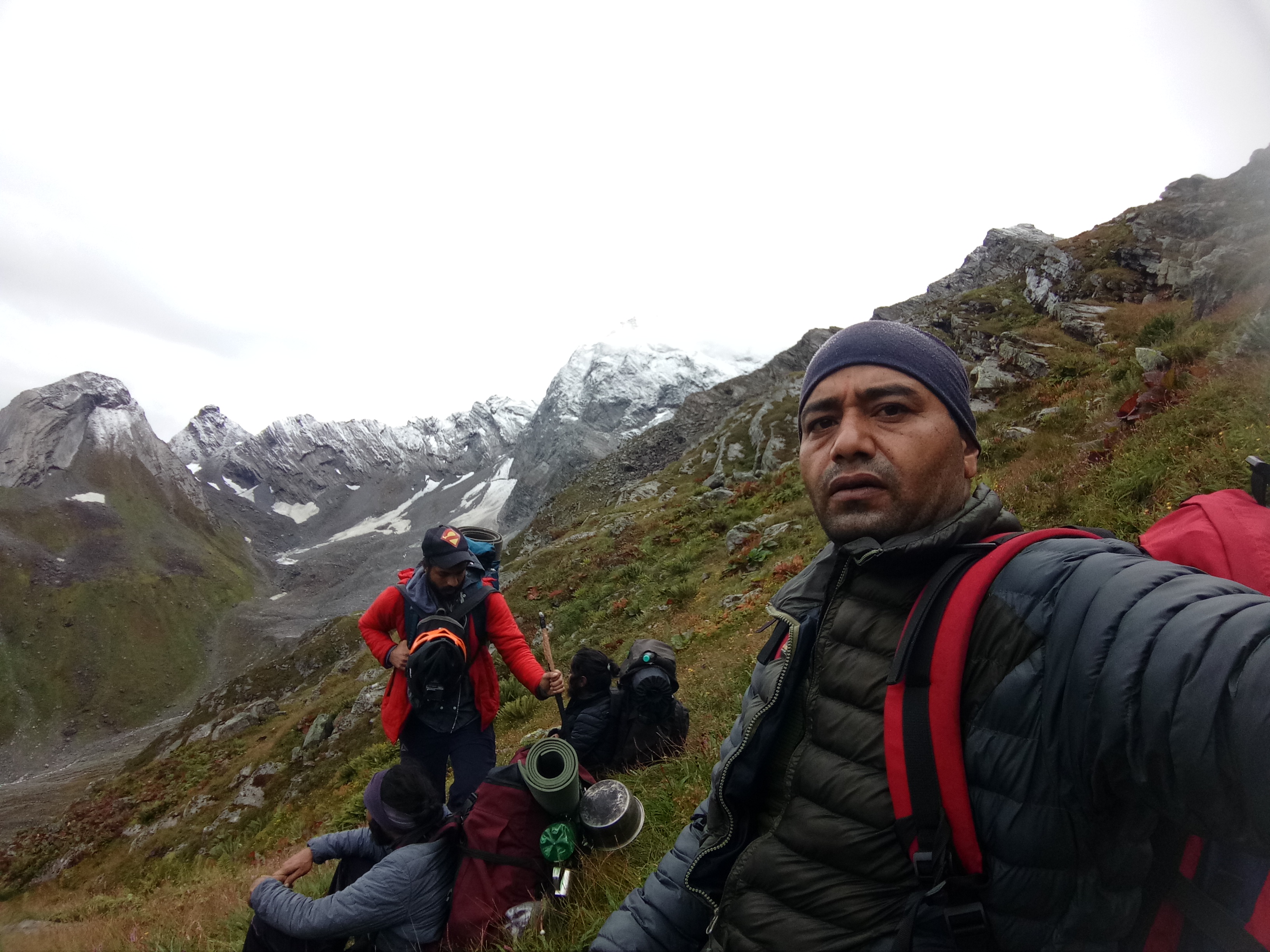 Ascending to kagbhusandi lake Ascending to kagbhusandi lake