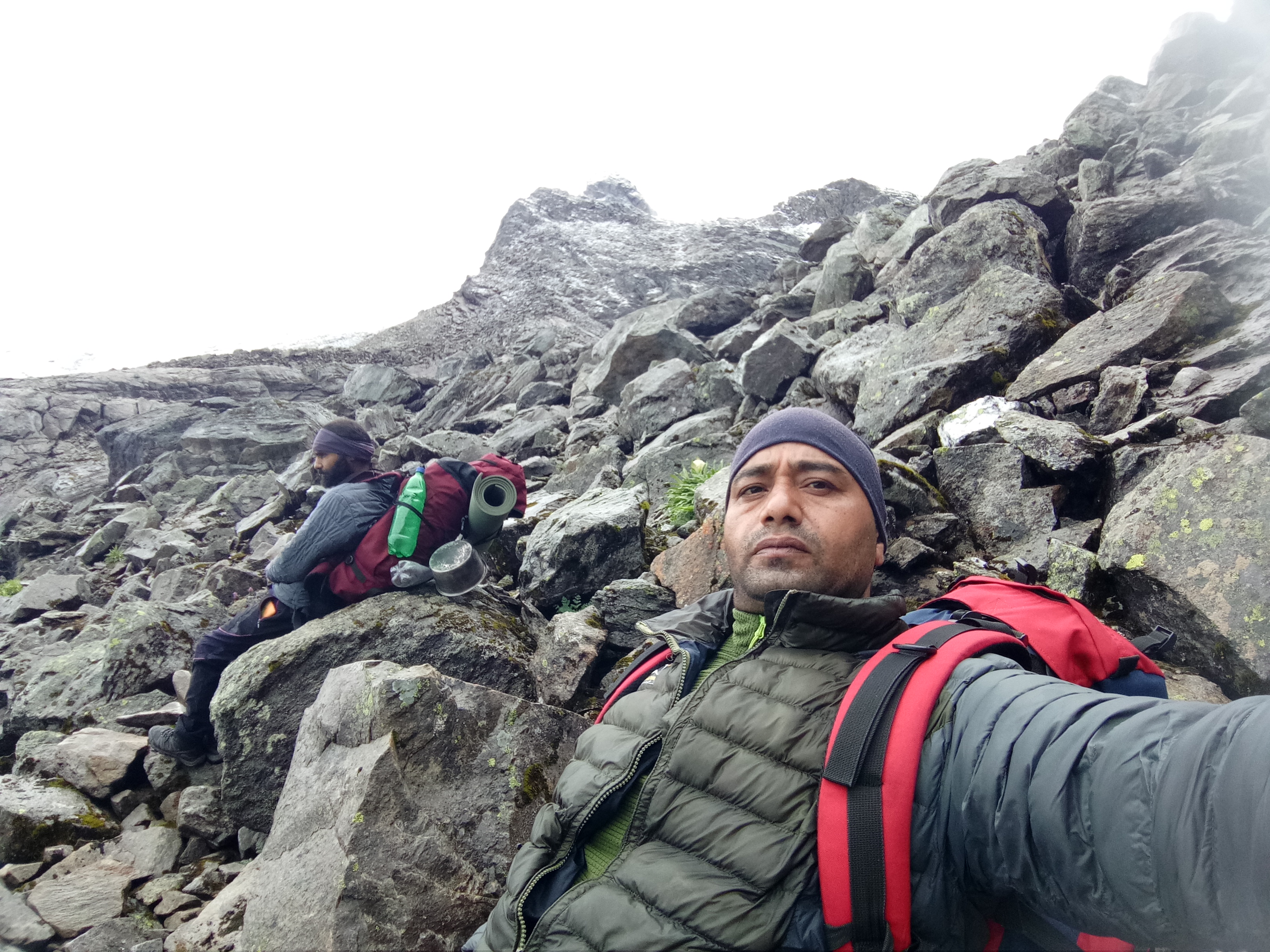 Ascending to Kunkhul pass Ascending to Kunkhul pass