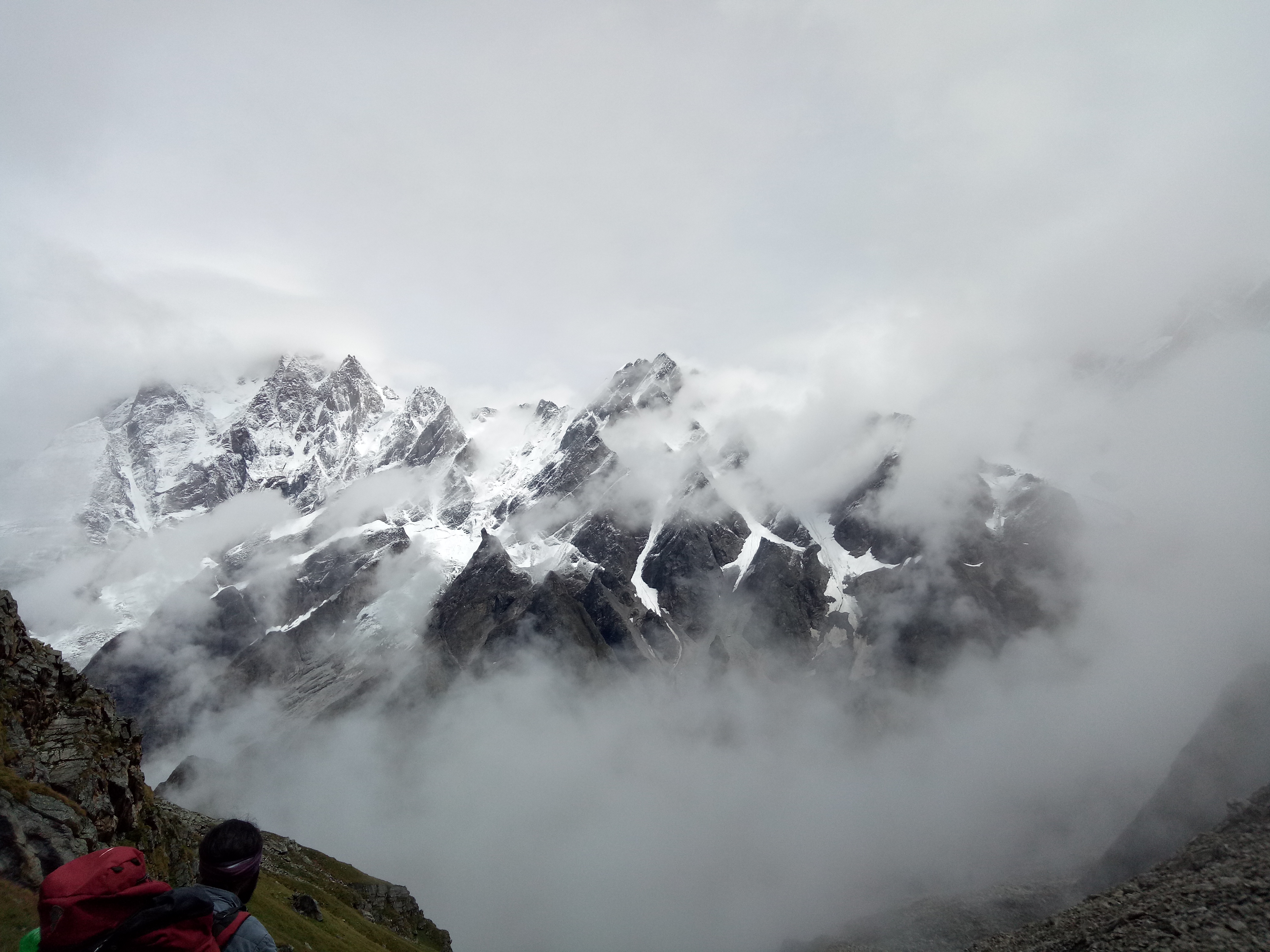 Hathi peak from kunkhul pass Hathi peak from kunkhul pass
